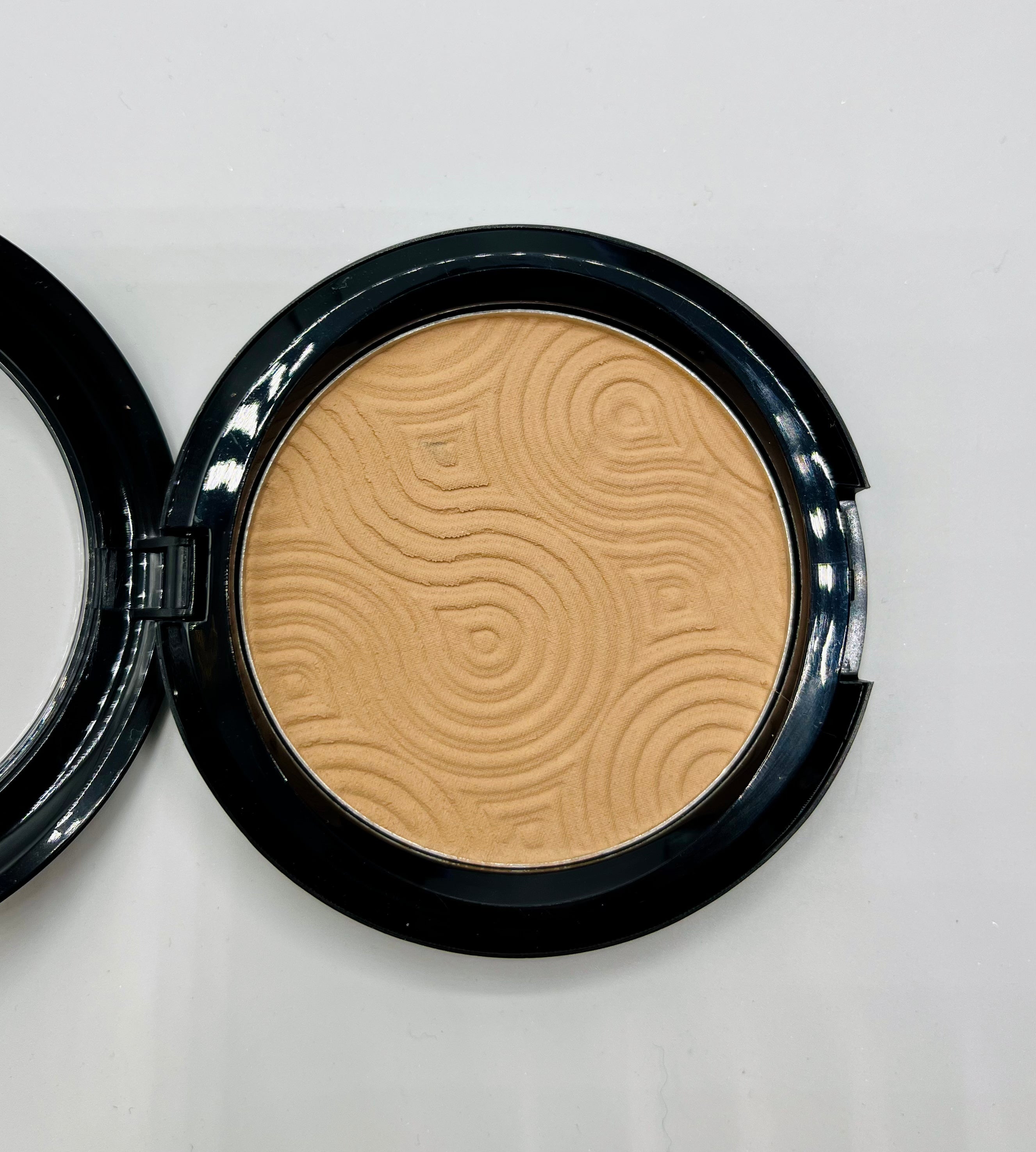 Loose Powder Foundation Peachy Queen | Vital Living Herbs And Nutrition